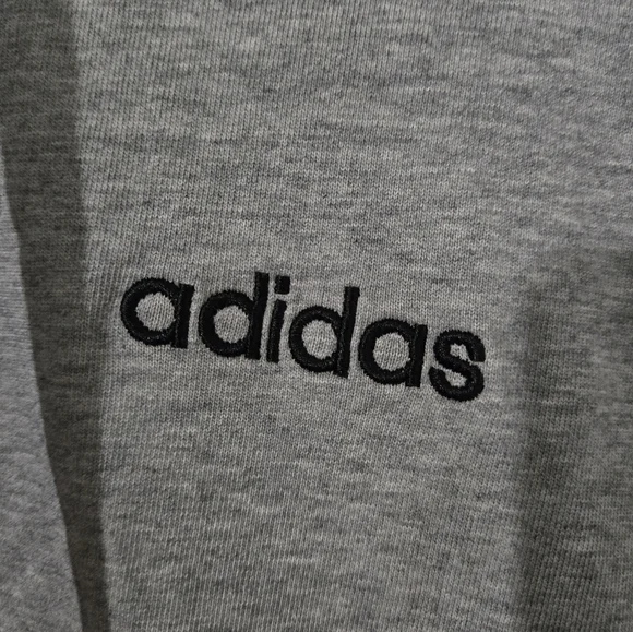 Medium Adidas Men's Heather Gray Hooded Pullover. - Picture 3 of 9